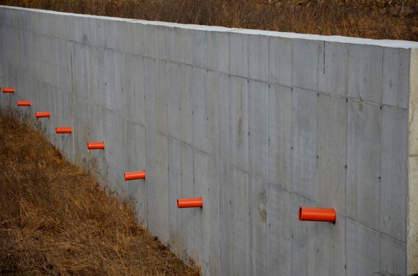 Cost of Concrete Wall Installation in Broomfield